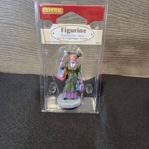 Lemax Christmas Village 2006 Shopping Day 62320 Vicorian Woman Figurine